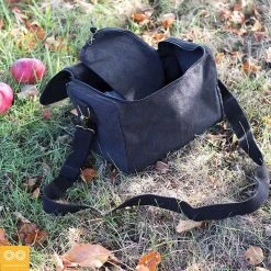 Vendor-unknown GYM SPA 100% Organic Hemp Stiff Canvas Bag - Eco-Friendly & Plastic-Free 19 Vendor-unknown GYM SPA 100% Organic Hemp Stiff Canvas Bag (Plastic-free)