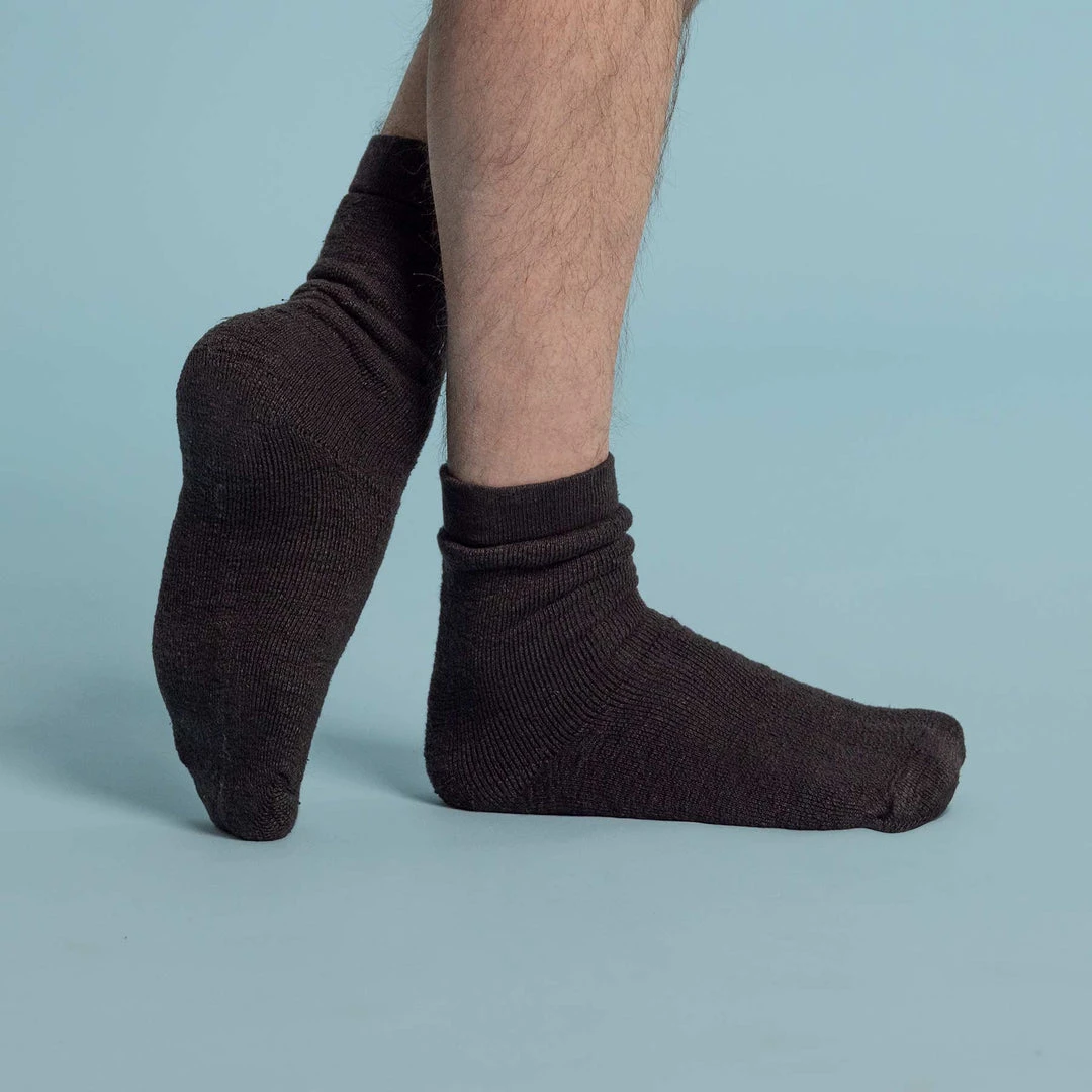 HERTFORDSHIRE 99% Organic Hemp Terry Mid-Crew Socks for Men - Comfortable & Eco-Friendly 2 HERTFORDSHIRE 99% Organic Hemp Terry Mid-crew Socks