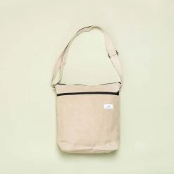 Eco-Friendly OAKLAND Hemp Canvas Laptop Satchel - Plastic-Free, Durable & Stylish 13 Vendor-unknown OAKLAND Hemp Canvas Laptop Satchel (Plastic-free)