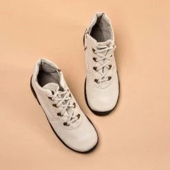 Vendor-unknown CLEOPATRA Ladies' Handmade Hemp Hiking Boots