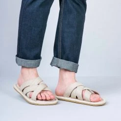 Vendor-unknown Hemp Crossover Huarache Sandals (Montagne)